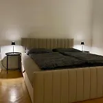 Zentral, Modern, Ruhig