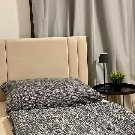 Zentral, Modern, Ruhig