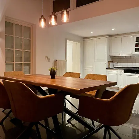 Zentral, Modern, Ruhig Lejlighed *