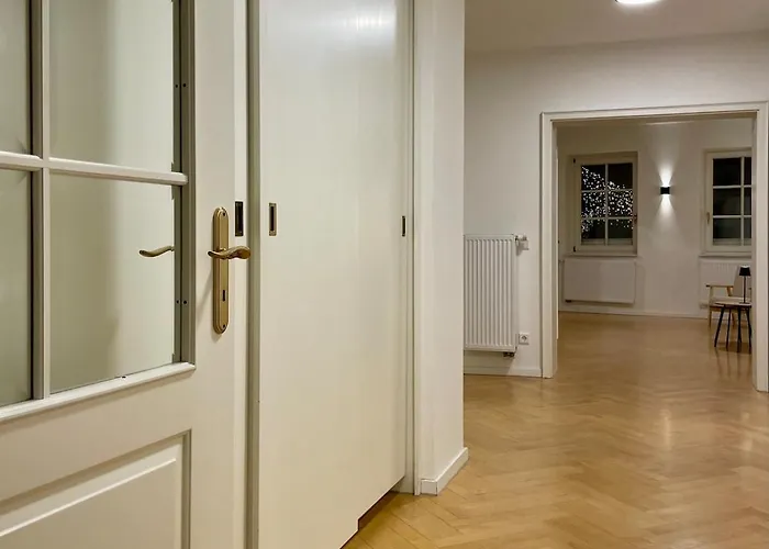 Lejlighed Zentral, Modern, Ruhig *